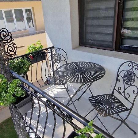 Z-Apartment In טריאבנה מראה חיצוני תמונה